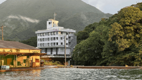 【オフシャルサイト限定特別プラン】【早朝出発限定】Quoカード500円付き素泊まりプラン ☆ 東紀州のビジネスの拠点に ☆ 清潔・快適・お得に出張！【全室禁煙・喫煙スペース有(2F)】