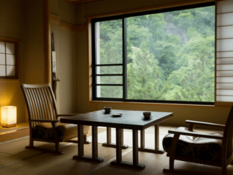 大きな窓から見える大自然 都会の喧騒から離れほっとする時間