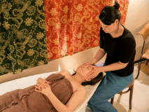 エステルームでの施術イメージ