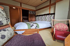 ダブルベッドルーム　8畳