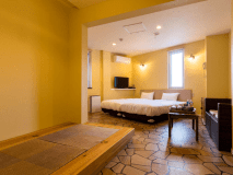 【302】小上がりがあるお部屋になります