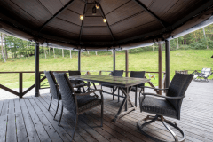 別邸山麓グランピングB