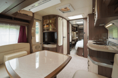 G2（キャンピングトレーラーサイト）