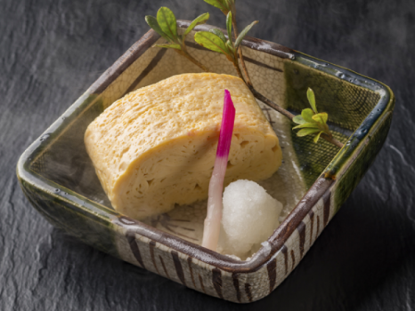 【ご朝食】新鮮卵を使った、熱々の出汁巻き玉子