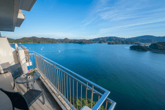 和洋室のバルコニーから、海を一望♪