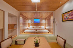 2020年7月に誕生した新しいお部屋。
神宮の森を見晴らす、「神宿る森」に抱かれた和洋室です。