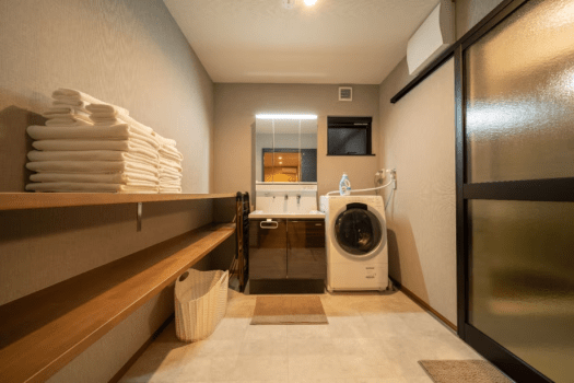 MONOMINA Vacation Villa