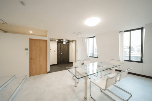 Tsumugi Hita Central Base