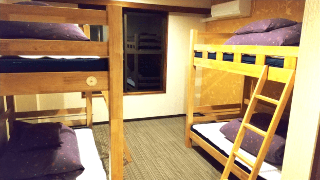 Budget quadruple ensuite room