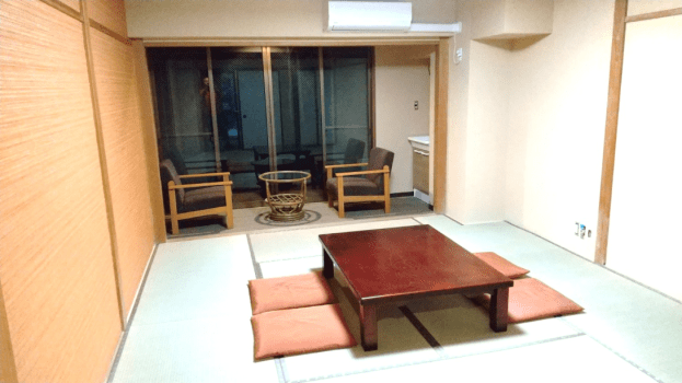 Budget Japanese style Room 【Max 5 pax】
