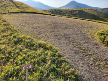 【キャンプ】<AC電源付き>広々区画サイト※ペット不可 E-4 【キャンプ】<AC電源付き>広々区画サイト※ペット不可 E-4