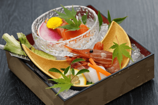 夏の特上会席　新鮮な魚介を贅沢に。旬魚５種盛り