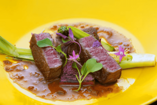 夏の極上会席　じっくり火入れして旨みを閉じ込めたしまね和牛９０分焼き