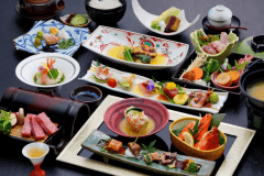 季節の特上会席（2025年11月21日~3月20日）※仕入れ状況によって異なる場合がございます。