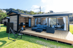 キャビン【クイーンベッド1台ダブルベッド1台】最大4名