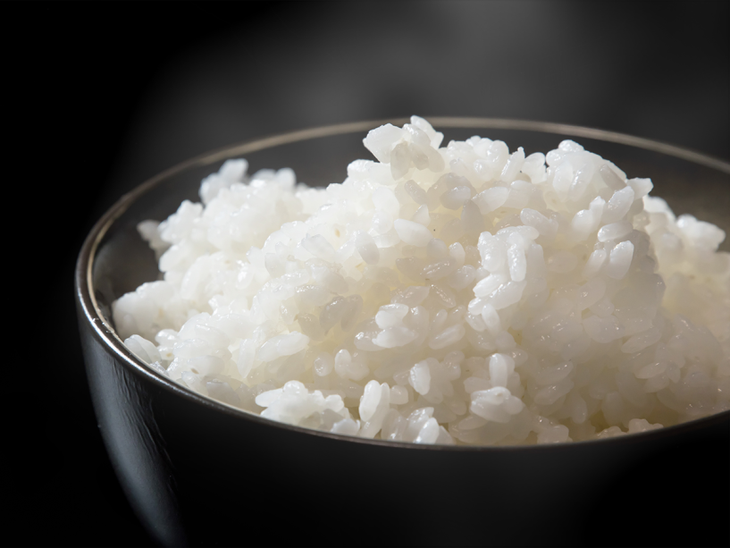 当館自慢の炊きたてふっくらのお米は、最高級の証「豊岡産コシヒカリ」を使用♪