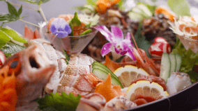 【舟盛り】海鮮好き必見！旬魚の舟盛りや高級魚ノドグロを用いた釜めしなど、海の幸を豪華に楽しめる海鮮満喫会席♪