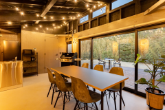 ドッグヴィラ -4ベッド-【ドッグラン・プール・天然温泉・サウナ付き】