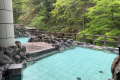 手つかずの原生林に囲まれた｢秘湯｣