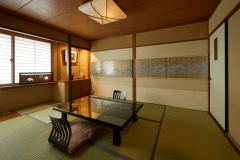 Special room  with a bathroom and toilet Higashi Honganji view