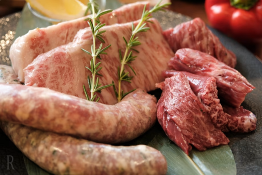 至高の肉宴　特選A5黒毛和牛と国産豚スペアリブのトップグレードBBQ♪【一泊二食付き】