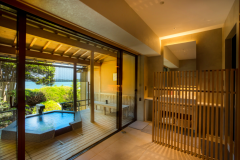 【带露天浴池、洋式客房】2022年11月改装◆在天桥立温泉放松身心〈面海、禁烟客房〉