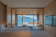 【海側和洋室】2022年11月リニューアルOPEN！天橋立が一望できる海側和洋室！