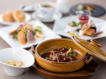 ヒルナンデス！紹介で大反響の甲州ワインビーフのビーフシチューがメインのプランです。