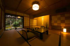 別邸・斉心庵【主室10帖・次の間6帖・露天風呂・庭園】 別邸・斉心庵【主室10帖・次の間6帖・露天風呂・庭園】