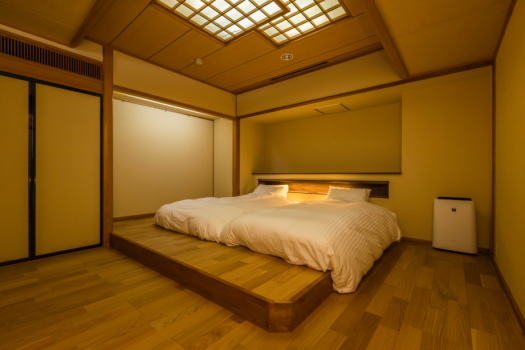 '23 Renovation [Deluxe B] 8 tatami Japanese-style room + bedroom + living room ◆ 61㎡