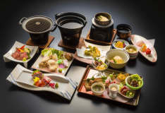 公式サイト限定◇最安値【事前カード決済で10％OFF♪】山梨満喫プラン◇1泊2食】◆やまなしの四季を楽しむランクアップ会席◆ご夕食場所は宿おまかせ