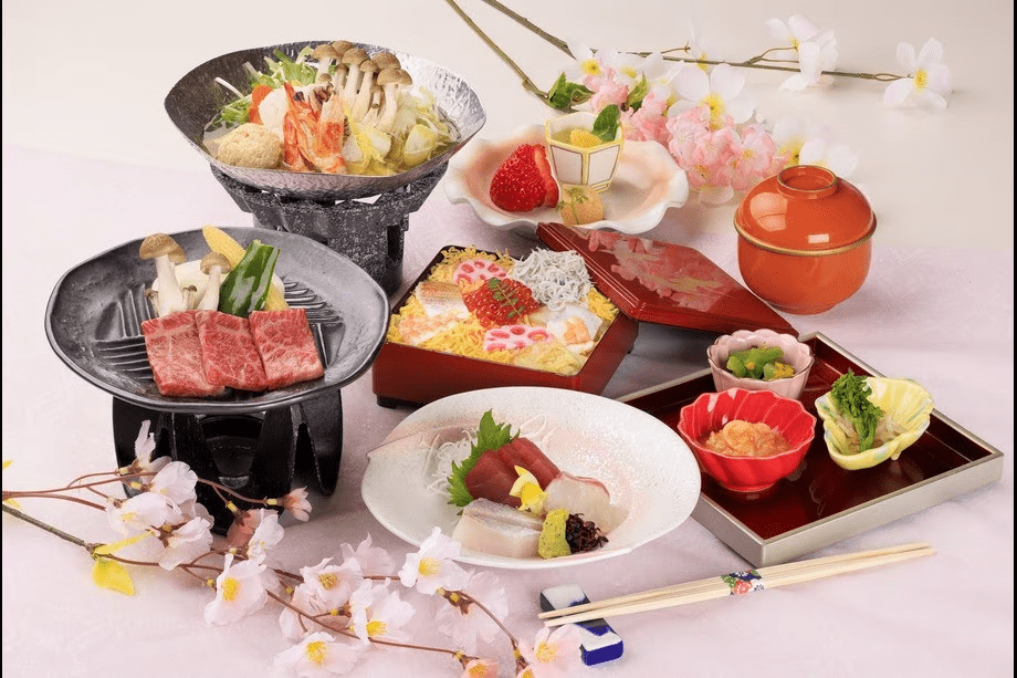 春の彩り、眼前に広がる白良浜。旬を愛でる「てまり会席」と2種の源泉・ミニバイキングを楽しむ贅沢日帰りプラン