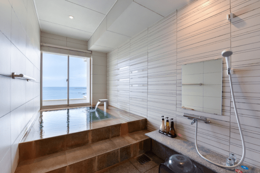 温泉かけ流し露天風呂付客室　浜水晶特別室　月の晶