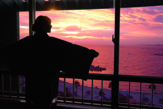 やさしい夕日に包まれて