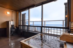 温泉かけ流し露天風呂付客室　ましらの（レトロ）