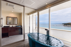 温泉かけ流し露天風呂付客室　浜水晶洋室