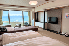 ＜2024年2月OPEN＞和室12畳にシモンズのベッドマットレスを設置したお部屋（シャワーブース付）