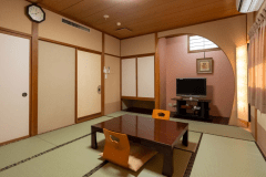 【素泊まりプラン】JR飛騨古川駅から徒歩2分★Wi-Fi無料全室完備★コンビニ徒歩10分