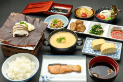 【朝食付プラン】２年熟成自家製味噌の朴葉みそや手作り豆腐の和定食