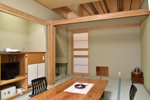 Mountain View room with loft *Non smoking