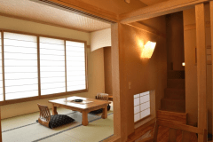 山側ロフト付き和室