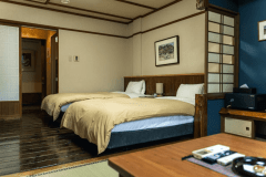 駐車場側和洋室（禁煙）