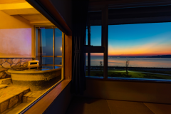 陶器風呂付和室