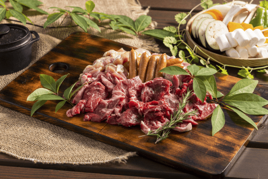 【BBQ‐ベーシック】食材を追加で持ち込みたい方におすすめの軽めコース（写真は4名分）