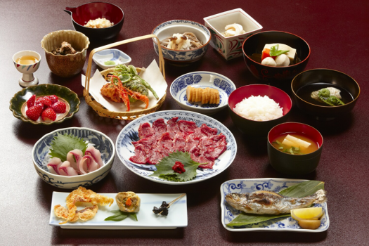 一泊二食付（通常のご宿泊）