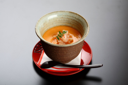 豪華食材の饗宴（雲丹風味小茶碗蒸しポン酢掛け）