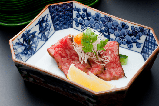 [In-Room Dining] "A5 Rank Premium Kobe Beef Kaiseki Course" - A meal plan centered around Kobe beef dishes, including seasonal kaiseki cuisine, teppanyaki, and shabu-shabu.
