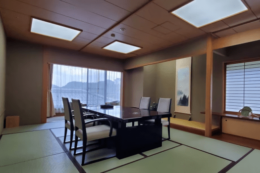 【数寄屋造り客室】西館・６階二間角部屋（本間）