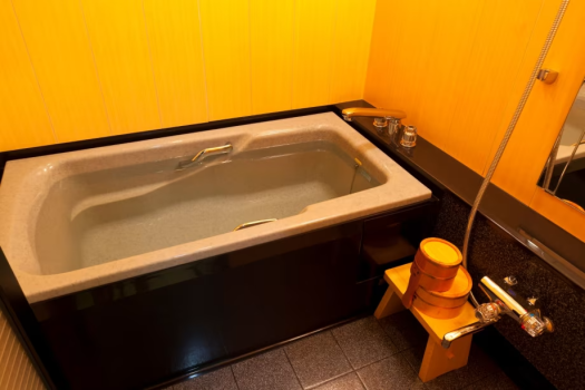 【数寄屋造り客室】西館和室（浴室）