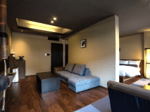 人気の和洋室が更に進化。ベッドスペースと和洋スタイルのリビングスペースが分かれ、快適にお過ごしいただけます。2023年3月リニューアル。